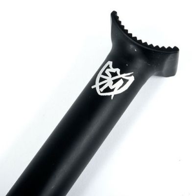 Preview: Seatpost S&M Long Johnson Pivotal