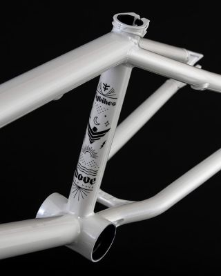 Frame Fly Bikes  Dove 13.6"