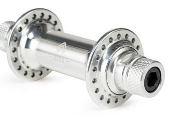 Preview: Hub Eclat Exile front