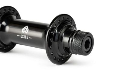 Preview: Hub Eclat Exile front
