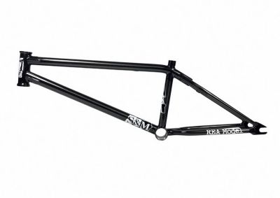 Rahmen S&M REA Levenson Signature