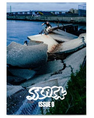 Magazine Slack 9