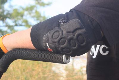 Elbow Pads Triple 8 Covert